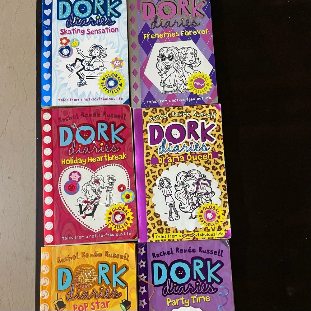 Set of 6 Dork Diaries by Rachel Renee Russell - Picture 2 of 4